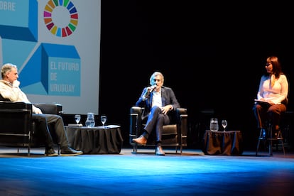 Pablo Ruiz Hiebra, coordinador de la ONU en Uruguay, habla durante una ponencia.