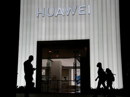tiendas de Huawei, en Pekín (China)