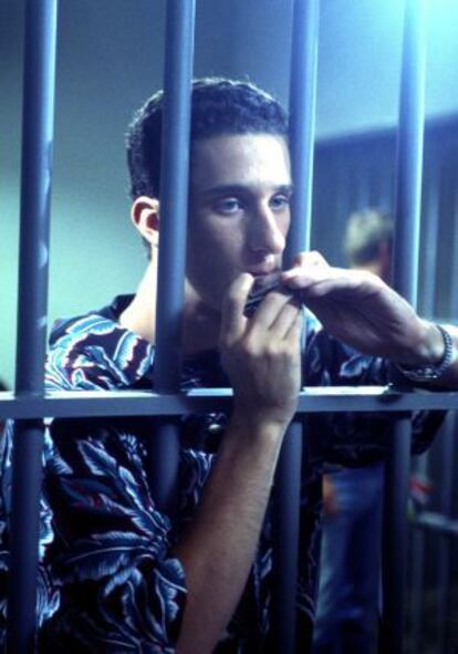 Dustin Diamond, en un escena de la película 'Salvados por la campana'.