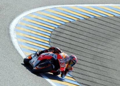 Márquez rueda en el circuito de Le Mans.