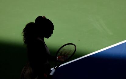 Serena Williams, durante el partido de octavos contra Sakkari. / AL BELLO (GETTY)