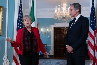 Secretary of State Antony Blinken, right, accompanied by Mexico's Foreign Secretary Alicia Bárcena speaks to the media after a bilateral meeting at the Department of State in Washington, Wednesday, July 17, 2024. ( AP Photo/Jose Luis Magana)