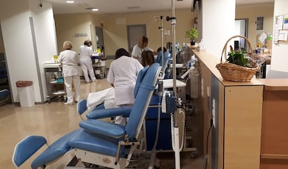 Interior del Hospital Clínico San Cecilio, de Granada.