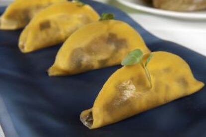 Ravioli de calabaza con anchoa y boquerón.