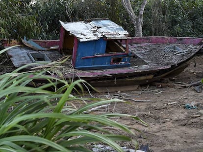 Depois da chegada da onda de rejeitos proveniente do rompimento de Fundão, a pesca no mar de Regência foi proibida.