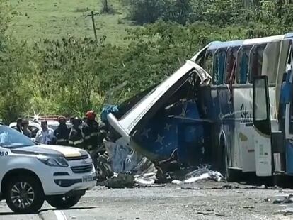 Captura de televisión del accidente ocurrido este miércoles en el Estado de São Paulo, Brasil.
