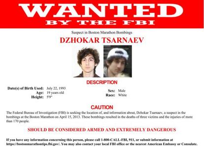Cartel del FBI sobre el prófugo Dzhokhar Tsarnaev.