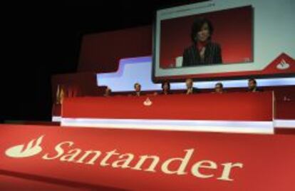 Ana Patricia Bot&iacute;n, presidenta de Banco Santander, ante la junta de accionistas.