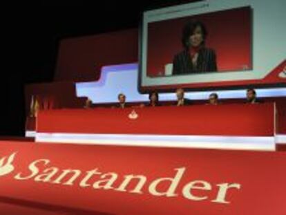 Ana Patricia Bot&iacute;n, presidenta de Banco Santander, ante la junta de accionistas.