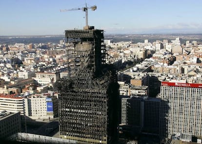 El edificio después de arder.