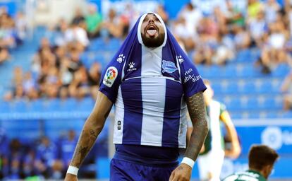 Aleix Vidal se lamenta tras una ocasión fallida ante el Espanyol.