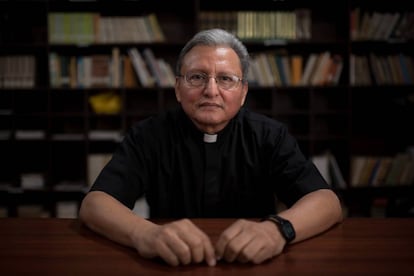 El jesuita José Alberto Idiáquez, rector de la Universidad Centroamérica de Nicaragua. 