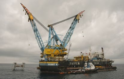 La plataforma, a 21 kilómetros de la playa de Vinaròs.