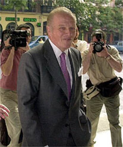El ex presidente del BBVA Emilio Ybarra, a su llegada a la Audiencia Nacional.