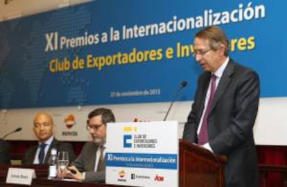 Tras recoger el premio, Vera (en la imagen) ha destacado que EFE es consciente de que tiene como "obligación fundamental, sin contraprestación", dar un tratamiento "especialmente visible" de la actividad de las empresas españolas en el mundo.