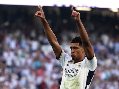 Jude Bellingham celebra el segundo gol del Madrid.