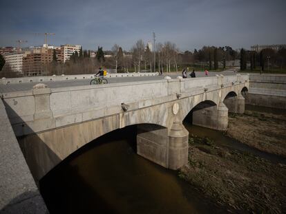 El Puente del Rey, ubicado en Madrid Río, será el lugar donde se realizará la 'mascletà' madrileña el próximo 18 de febrero.