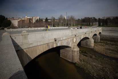 El Puente del Rey, ubicado en Madrid Río, será el lugar donde se realizará la 'mascletà' madrileña el próximo 18 de febrero.