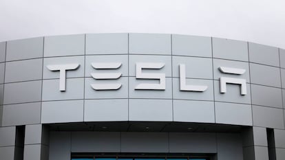 Un centro de servicio de Tesla en California (EE UU).