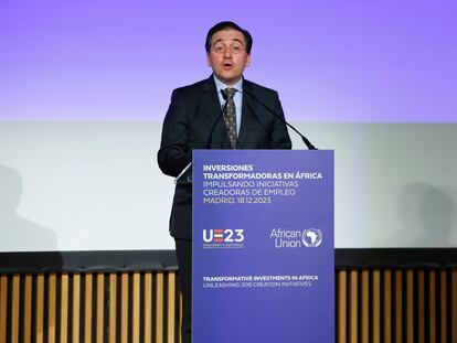 El ministro de Asuntos Exteriores, Unión Europea y Cooperación, José Manuel Albares, durante su intervención en la inauguración de la reunión ministerial de alto nivel 'Inversiones transformadoras en África', este lunes en Madrid.