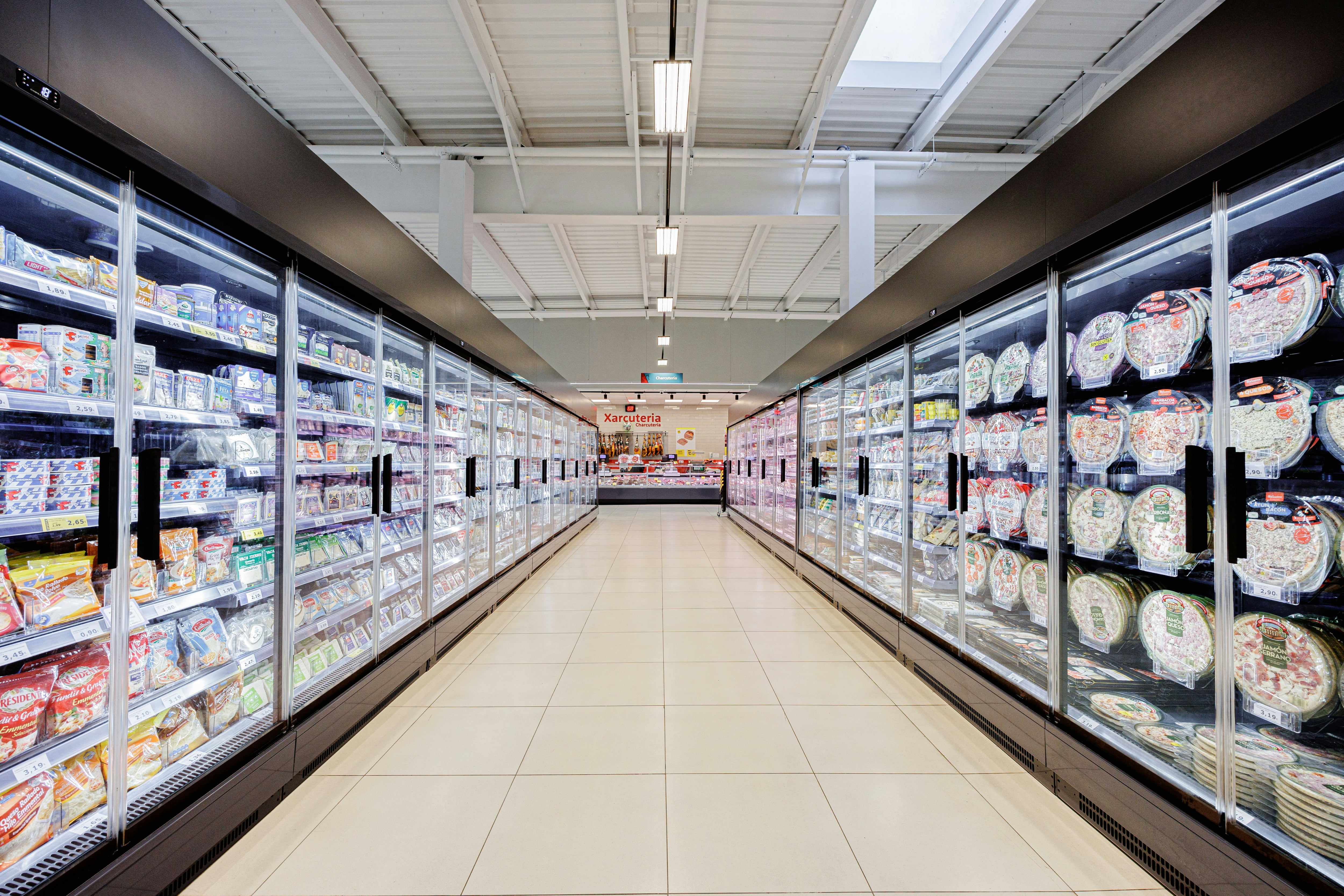 Los supermercados ven reducido el consumo