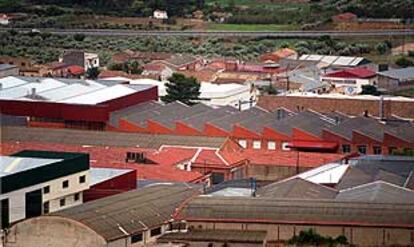 El polígono de Sant Cristòfol, en Cocentaina, donde se han hallado focos de legionela.