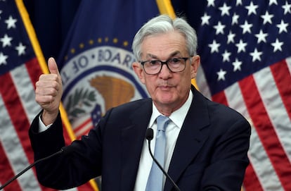 Jerome Powell, durante su llegada a la rueda de prensa de este miércoles.