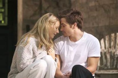 Gwyneth Paltrow y Jake Gyllenhaal, en un momento de <i>La verdad oculta</i>.