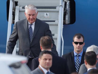 O secretário de Estado dos EUA, Rex Tillerson, ao chegar a Moscou nesta terça-feira