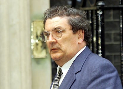 John Hume, antiguo líder del Partido Socialdemócrata y Laborista de Irlanda del Norte (SDLP) y premio Nobel de la Paz por su labor en el proceso de paz en su país, ha fallecido a los 83 años, informó este lunes su familia.