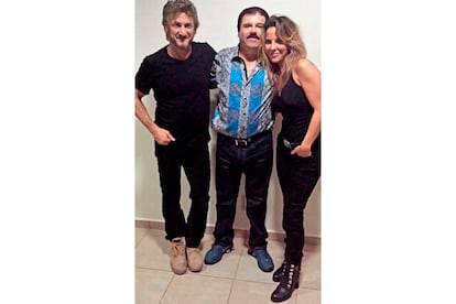 A meeting between Kate del Castillo, Joaquín "El Chapo" Guzmán and actor Sean Penn in 2015.