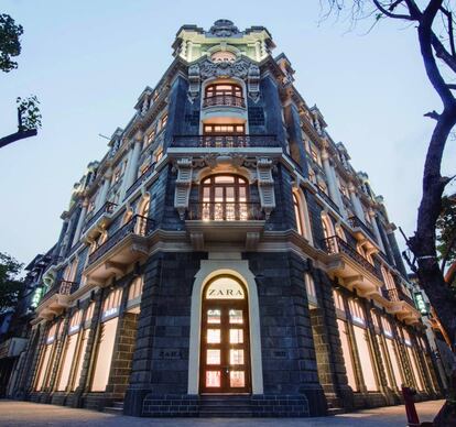 En Bombay, este año abrió otro Zara en un edificio emblemático