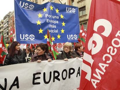 Un momento de la marcha que ha recorrido el centro de Bilbao.