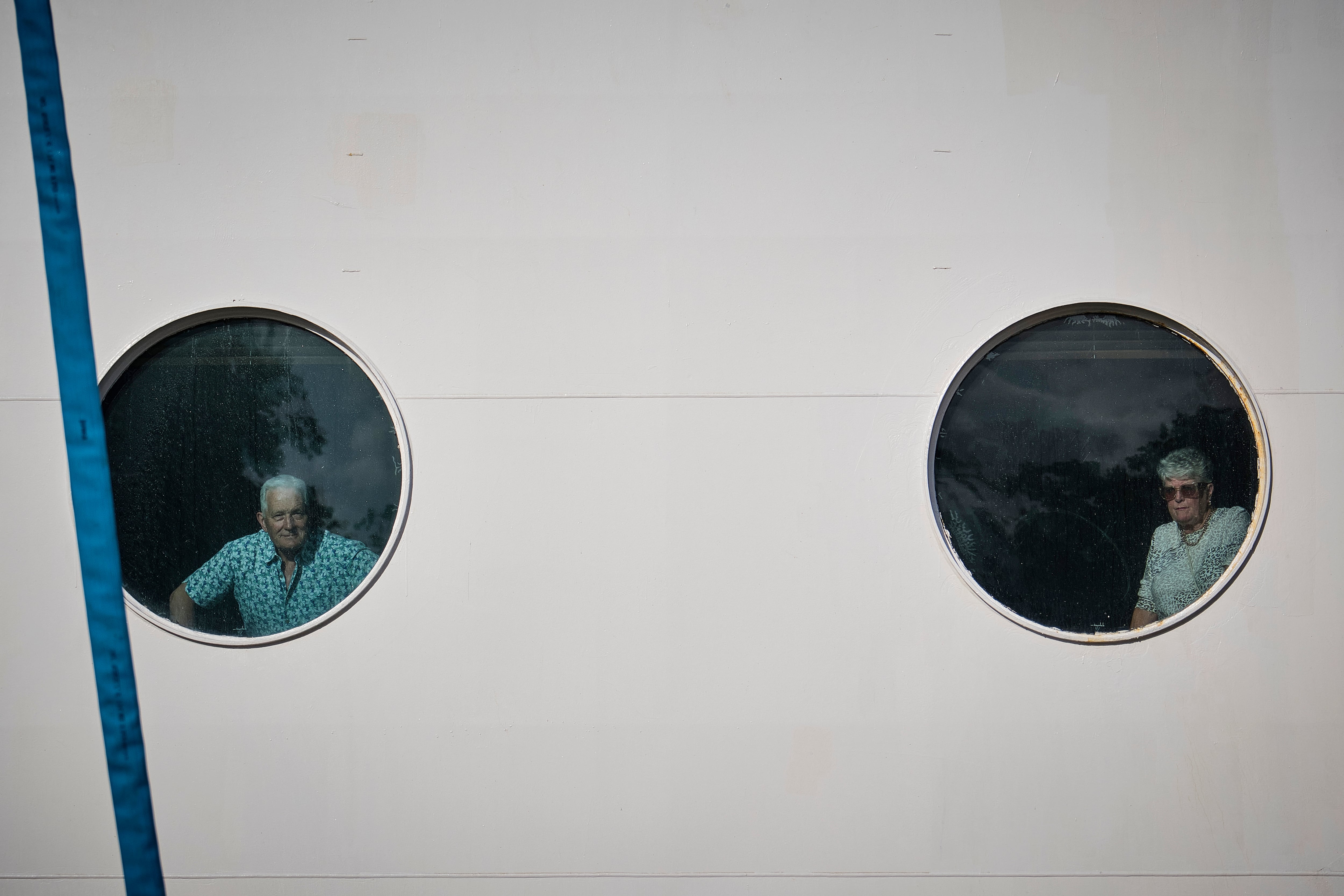 El crucero confinado en Burdeos por un brote de gastroenteritis partirá el viernes rumbo a España