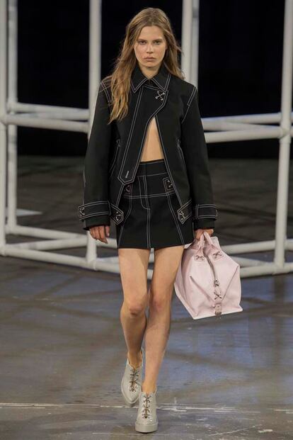 Alexander Wang vuelve a los 90