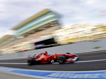 El bólido de Alonso, durante los libres en Suzuka.