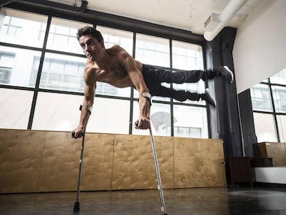 Luca Patuelli bailando 'breakdance'.