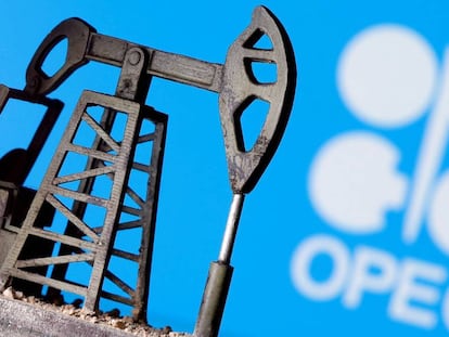 La OPEP acuerda ampliar la producción de petróleo a partir de agosto