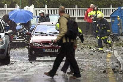 Getxo ha sido escenario de varios atentados de ETA. Desde el fin de la tregua en diciembre de 1999, la banda ha colocado cinco coches bomba, que han causado varios heridos y cuantiosos destrozos. Todos los coches bomba han sido colocados en los barrios de Neguri y Las Arenas, zonas acomodadas donde residen muchos empresarios y profesionales vascos.