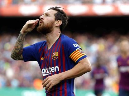 Messi, tras uno de sus goles ante el Huesca.