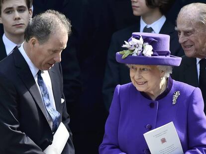 Lord Snowdon, junto a Isabel II y Felipe de Edimburgo, en abril de 2017.