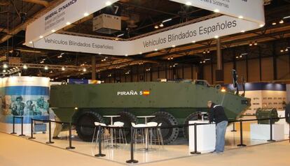 El Piraña 5 de Santa Bárabara Sistemas en una exposición.