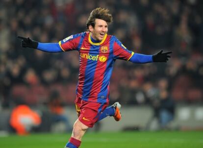 Messi celebra uno de sus dos goles ante el Almería en la ida de las semifinales de Copa.