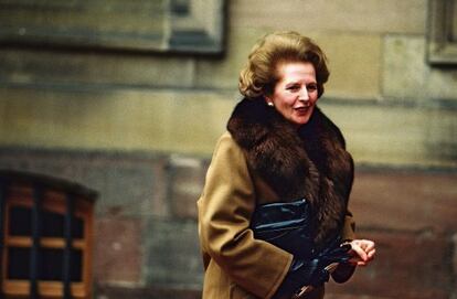 Margaret Thatcher a su llegada al Parlamento británico.