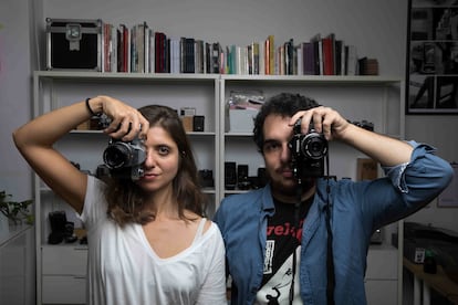 Marta Aquero y Cristóbal Benavente posan en Sales de Plata.