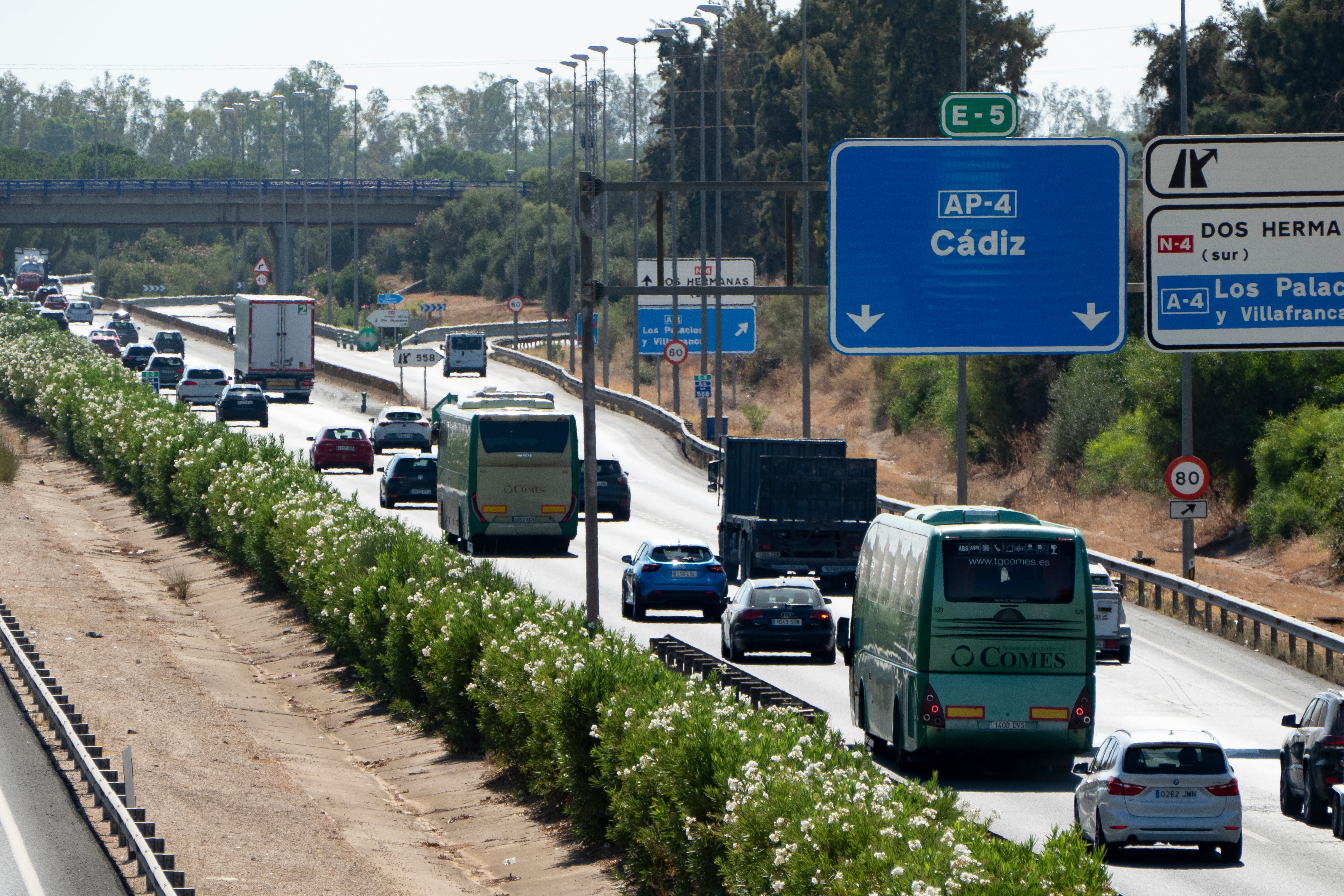 Tráfico prevé 4,8 millones de desplazamientos en el final de agosto