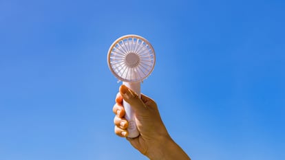 Gracias a sus tamaños compactos son el complemento perfecto para refrescarse en cualquier lugar. GETTY IMAGES.