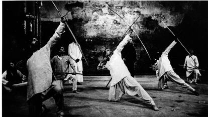 Una escena del 'Mahabharata', montaje de Peter Brook estrenado en 1985.