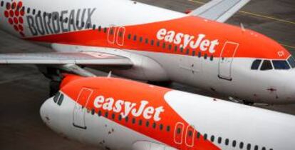 Avión de EasyJet en el aeropuerto de Berlin-Brandenburg.