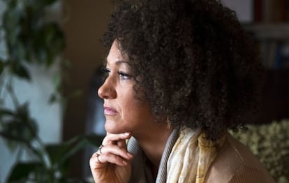 Rachel Dolezal, en una imagen tomada en su casa en Spokane.